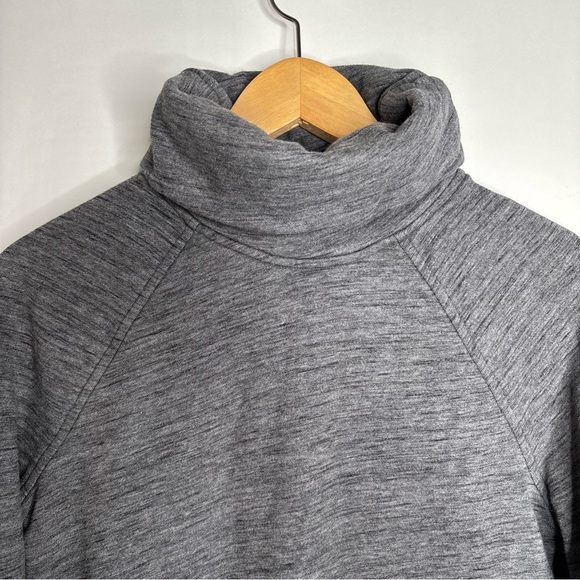 Lululemon To You Tunic Heathered Core Dark Grey Sweater size 4 - Picture 6 of 12